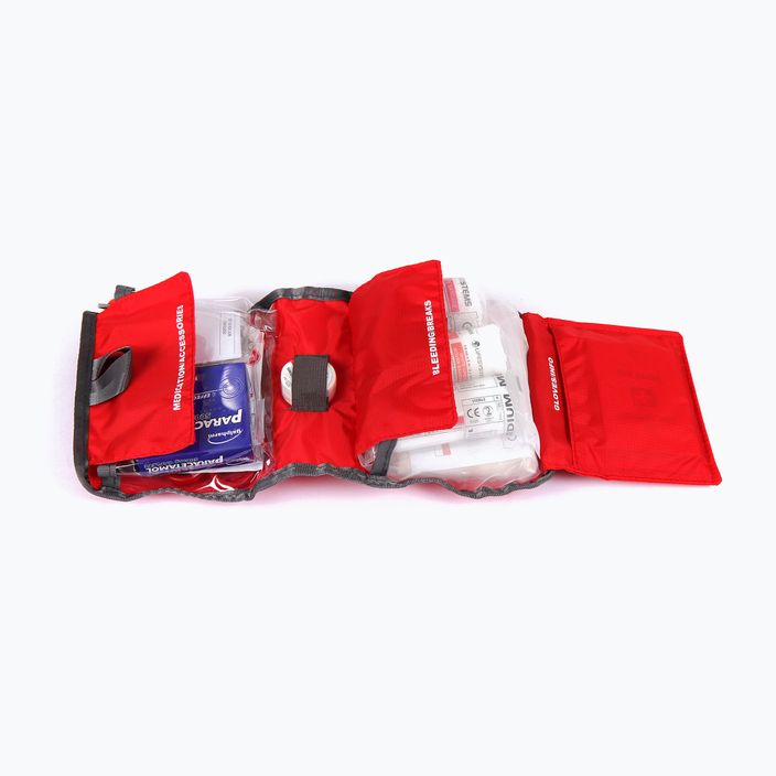 Kit di pronto soccorso da viaggio impermeabile Lifesystems rosso 2