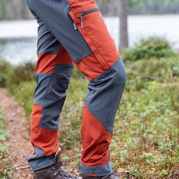 Pantaloni da trekking Pinewood Caribou TC terracotta/grigio da uomo 4
