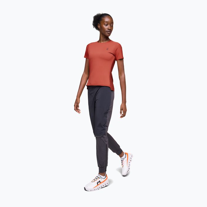 Maglietta da corsa On Running Performance-T da donna color arancio/rubino 2