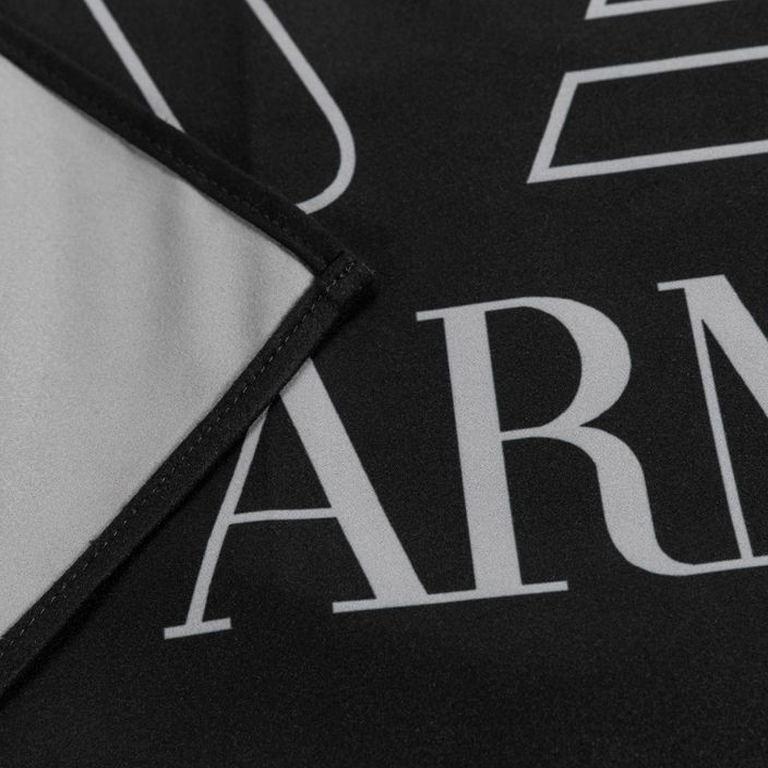 Asciugamano EA7 Emporio Armani Water Sports Active nero con logo grigio 2
