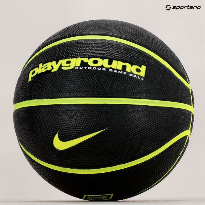 Nike Everyday Playground 8P sgonfio basket nero / volt / volt dimensioni 5 6