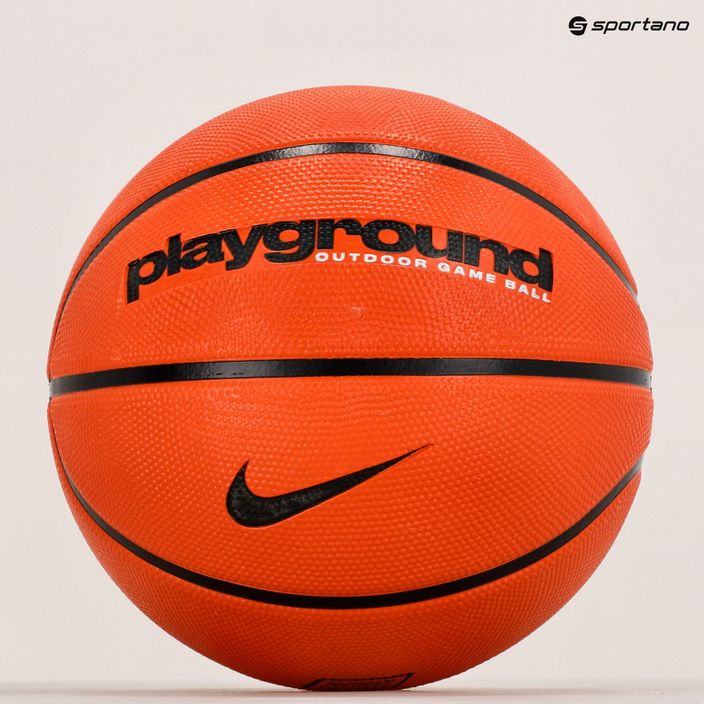 Nike Everyday Playground 8P sgonfiato ambra / nero basket dimensioni 6 6