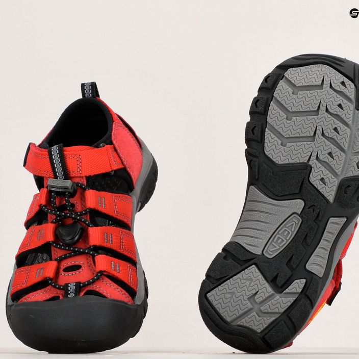 KEEN Newport H2 sandali da trekking per bambini con nastro rosso/gargoyle 16
