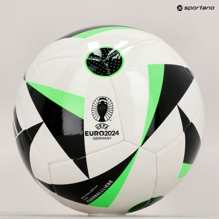 adidas Fussballiebe Club calcio bianco / nero / verde solare dimensioni 4 6