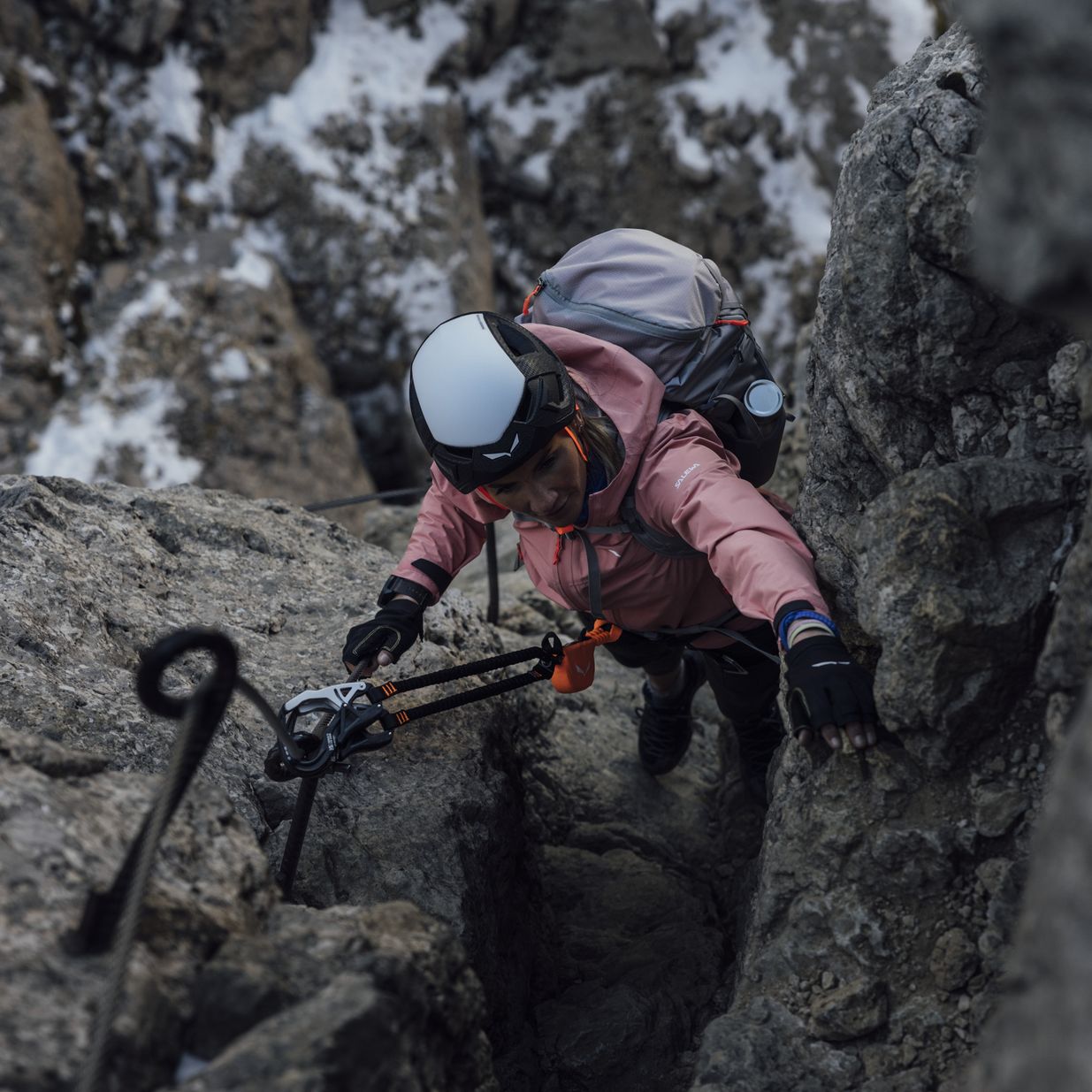 Salewa casco da arrampicata Piuma 3.0 bianco 9