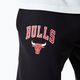 Pantaloni New Era NBA Essentials Jogger Chicago Bulls da uomo, nero 5
