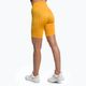 Pantaloncini da allenamento Gymshark Flawless Shine Seamless da donna, giallo zafferano. 3