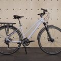 Bicicletta da trekking da donna ATTABO SPATE 2.0 28" bianco 20