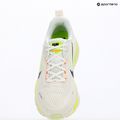Scarpe da running uomo Nike Vomero 18 white/volt/barely volt/black 11