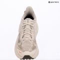 Scarpe da corsa da donna HOKA Challenger 8 stucco/asphalt grey 10