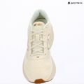 Scarpe da corsa donna New Balance Fresh Foam 680's V9 beige 7