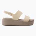 Sandali Crocs Brooklyn Met Low Wedge in metallo champagne per donna 2