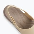 Sandali Crocs Brooklyn Met Low Wedge in metallo champagne per donna 9