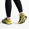 Scarpe da corsa da donna HOKA Evo Speedgoat, agrumi/nero 4