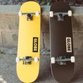 Globe Goodstock skateboard classico giallo neon 8