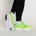 Scarpe da corsa Saucony Kinvara 14 slime/gold da uomo 2