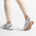 Brooks Levitate StealthFit 6 scarpe da corsa da donna bianco/marrone 3