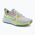 Scarpe da running uomo Nike Pegasus Trail 4 light iron ore/volt/cobblestone