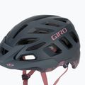Casco da bici Giro Radix opaco rosa polveroso cosmico 7
