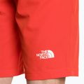 Pantaloncini da trekking da uomo The North Face AO Woven rosso fuoco 4