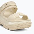Sandali Crocs Mega Crush da donna in osso 8