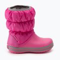 Crocs Winter Puff Bambini stivali da neve rosa elettrico/grigio chiaro 2