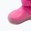 Crocs Winter Puff Bambini stivali da neve rosa elettrico/grigio chiaro 7