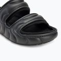 Crocs Classic Cozzzy Overpuff Sandal nero 7