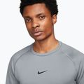 Longsleeve da allenamento da uomo Nike Pro Warm smoke grey/black 4