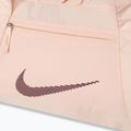 Borsa da allenamento Nike Gym Club 24 l guava ice/guava ice/night maroon 4