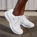 Scarpe da donna Nike P-6000 metallic summit white/pure platinum/white 8