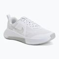 Scarpe da allenamento da donna Nike MC Trainer 3 white/photon dust/metallic platinum