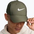Cappellino con visiera Nike Dri-FIT Club medium olive/white 8