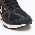 Nike Structure 25 donne scarpe da corsa nero / tinta cremisi / antracite / bronzo rosso metallizzato 7