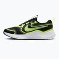 Scarpe per bambini Nike Cosmic Runner black/volt/wolf grey 2
