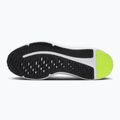Scarpe per bambini Nike Cosmic Runner black/volt/wolf grey 3