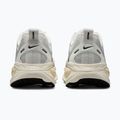 Scarpe da running uomo Nike Vomero 18 summit white/coconut milk/black 4