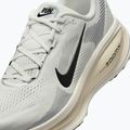 Buty do biegania męskie Nike Vomero 18 summit white/coconut milk/black 11