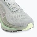 Scarpe da running da uomo Nike Vomero 18 light silver/barely volt/college grey 7