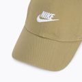 Cappellino con visiera Nike Club Unstructured Futura Wash parachute beige/white 3