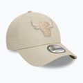 Cappello da baseball New Era Team Outline 9Forty Bulls beige chiaro