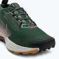 Scarpe da corsa da uomo Nike Pegasus Trail 5 GORE-TEX abete/bright crimson/verde argilla 7