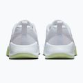 Scarpe da ginnastica da donna Nike MC Trainer 3 bianco/argento metallico/volt chiaro 4