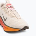Scarpe da allenamento donna Nike Motiva SE pearl white/pale ivory/vivid purple/mtl gold grain 7