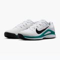 Scarpe da tennis da uomo Nike Vapor 12 bianco / nero / radiant emerald 10