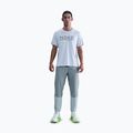 Pantaloni da running uomo Nike Challenger Therma-Fit Winterized light smoke grey 2