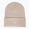Berretto invernale Nike Peak Swoosh Beanie slit red/white
