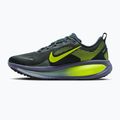 Scarpe da corsa uomo Nike Vomero 18 seaweed/cannon/sanded purple/volt 2