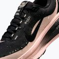 Scarpe running donna Nike Vomero 18 GORE-TEX black/crimson tint/black/black 11