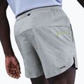 Spodenki do biegania męskie Nike Stride Brief-Lined 5" light smoke grey 5